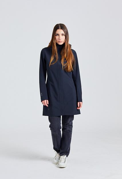 UBR W Althena Coat Pure Black